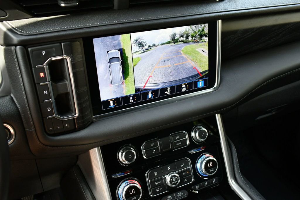 Used 2021 GMC Yukon Denali w/ Denali Premium Package image 65