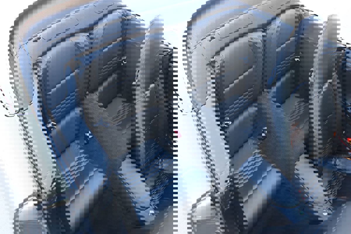 Used 2002 Porsche 911 Carrera image 38