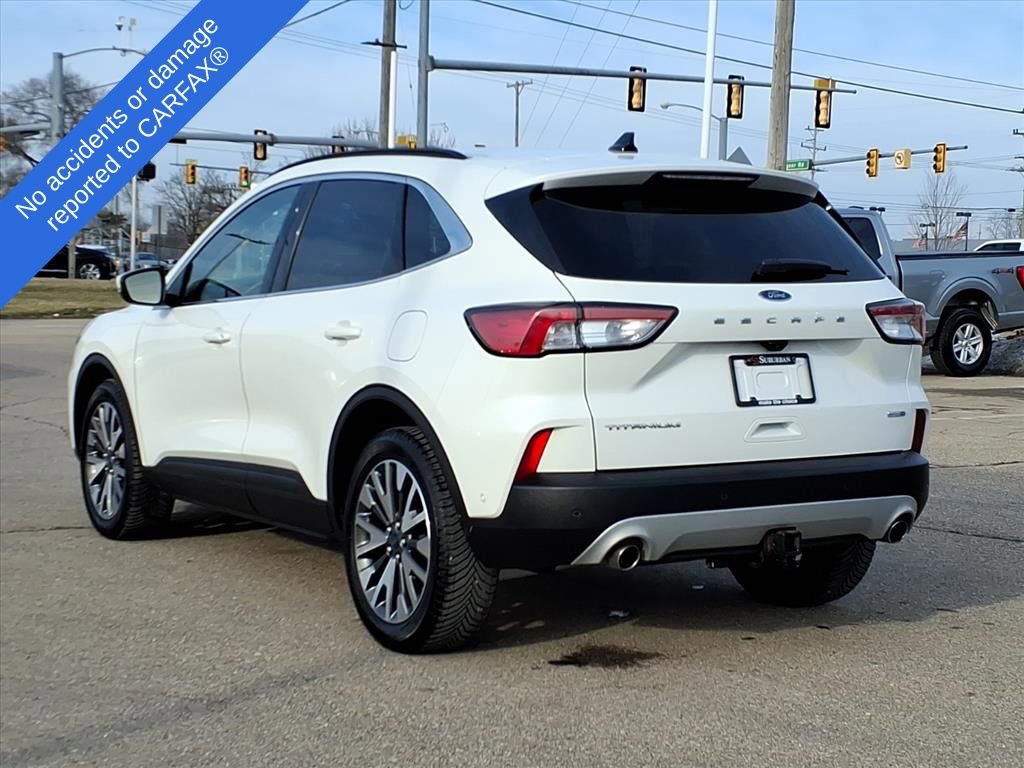 Used 2020 Ford Escape Titanium image 8