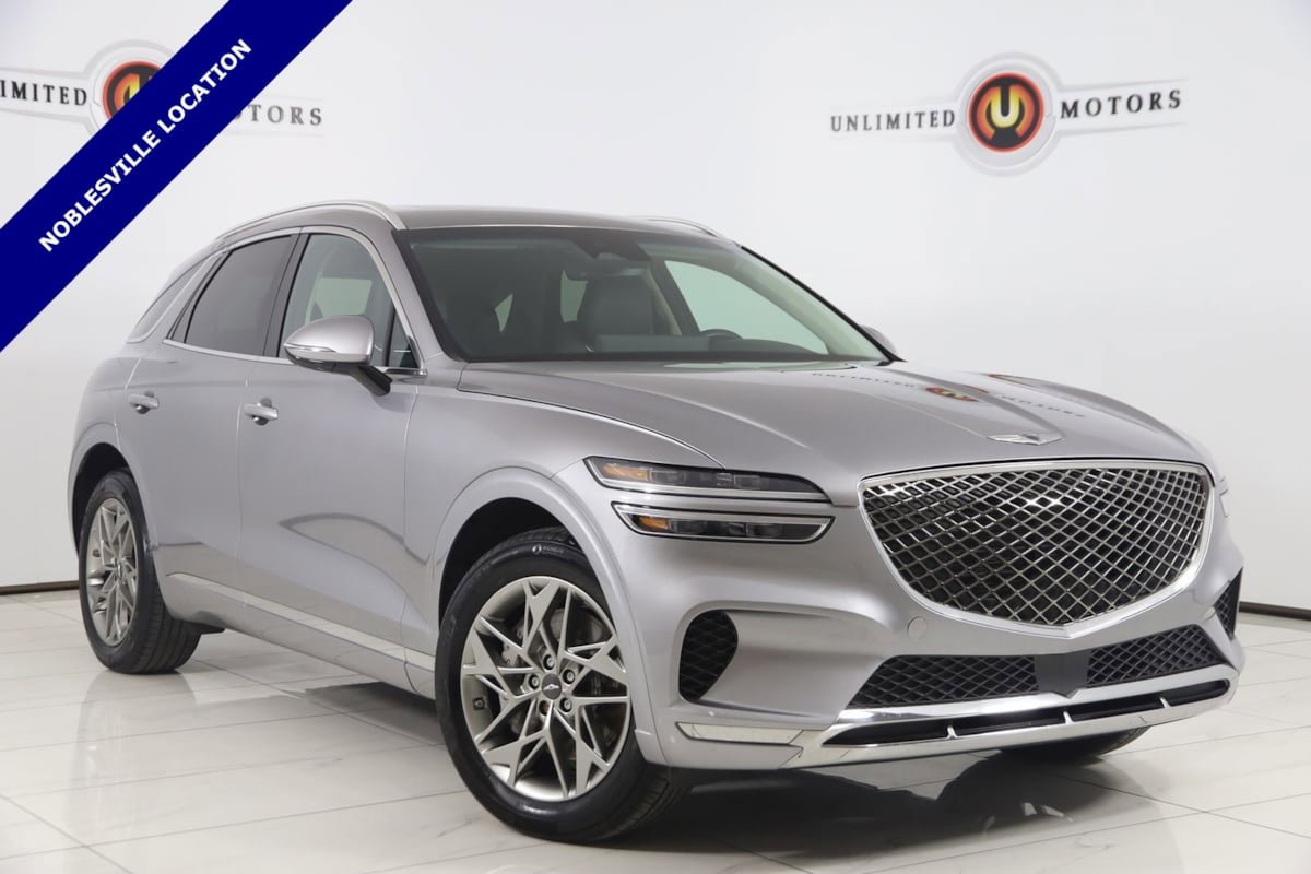Used 2023 Genesis GV70 2.5T w/ Select Package