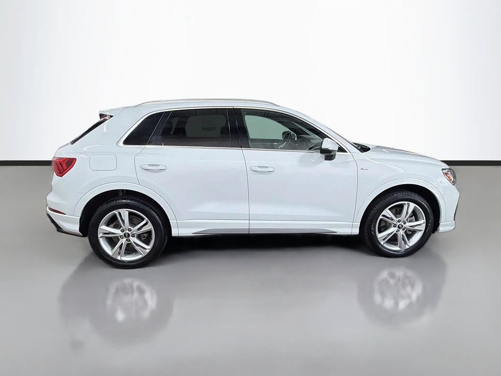 Used 2022 Audi Q3 2.0T Premium Plus AWD/4WD image 10