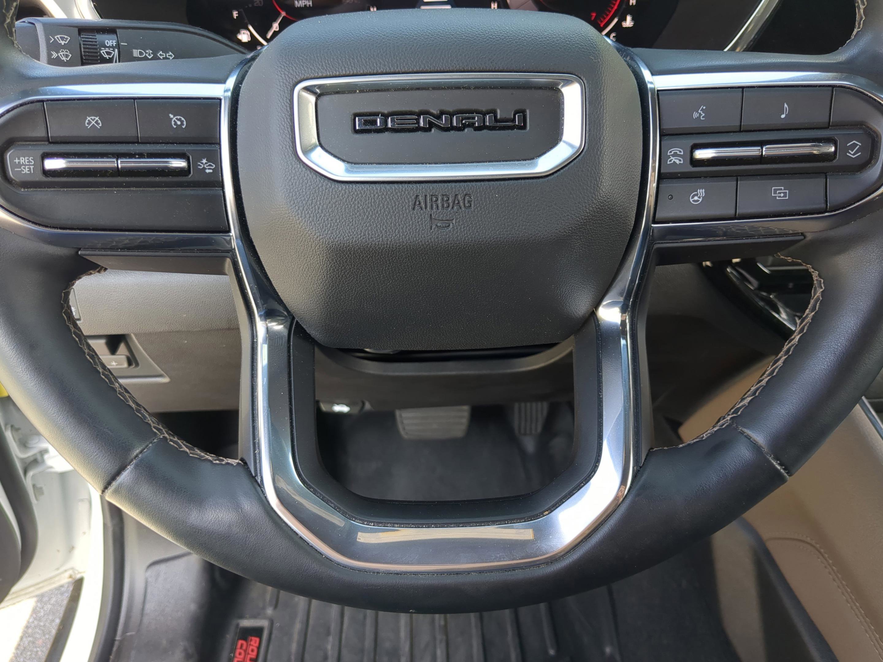 Used 2024 GMC Canyon Denali AWD/4WD image 13