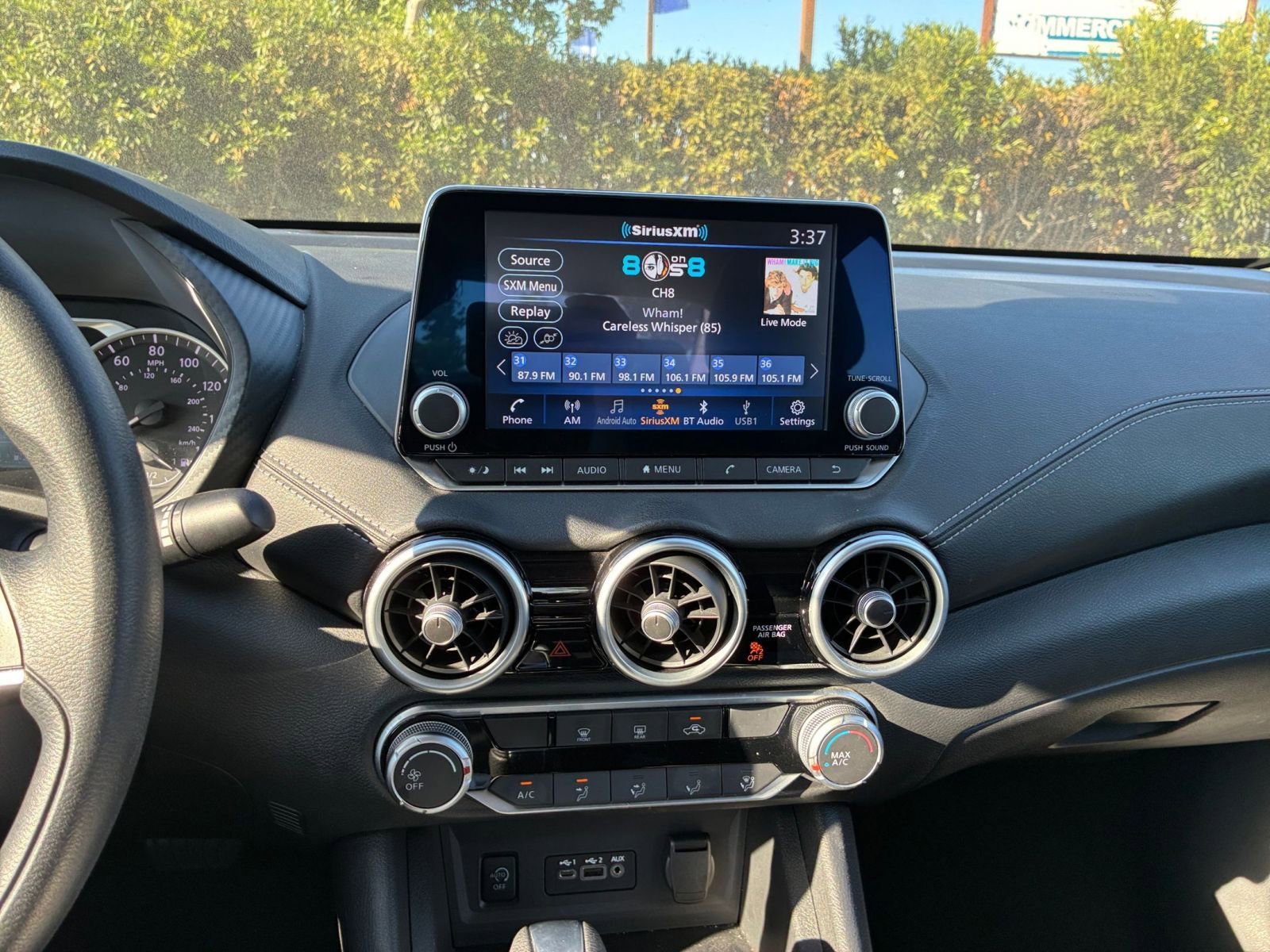 Used 2025 Nissan Sentra SV image 17