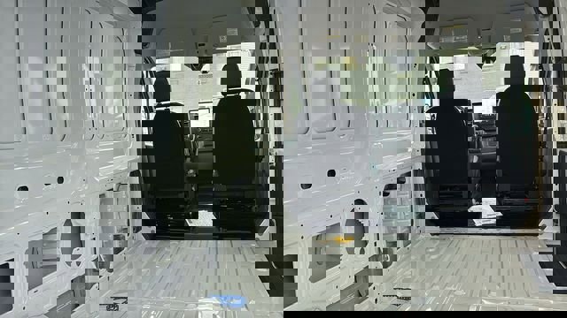 New 2026 Ford Transit 250 148 Medium Roof Extended AWD image 31