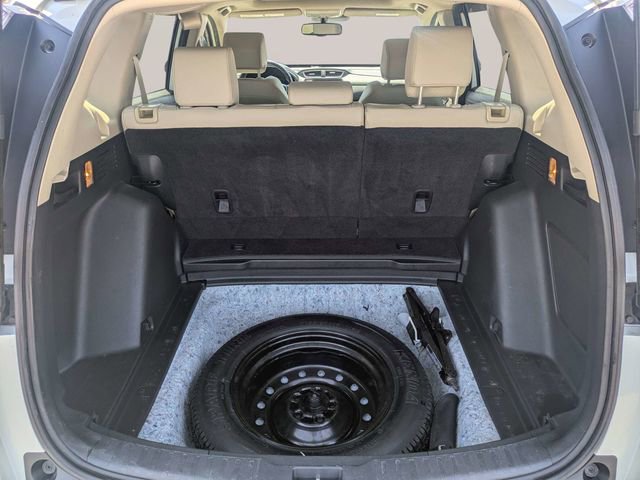 Used 2018 Honda CR-V Touring image 12