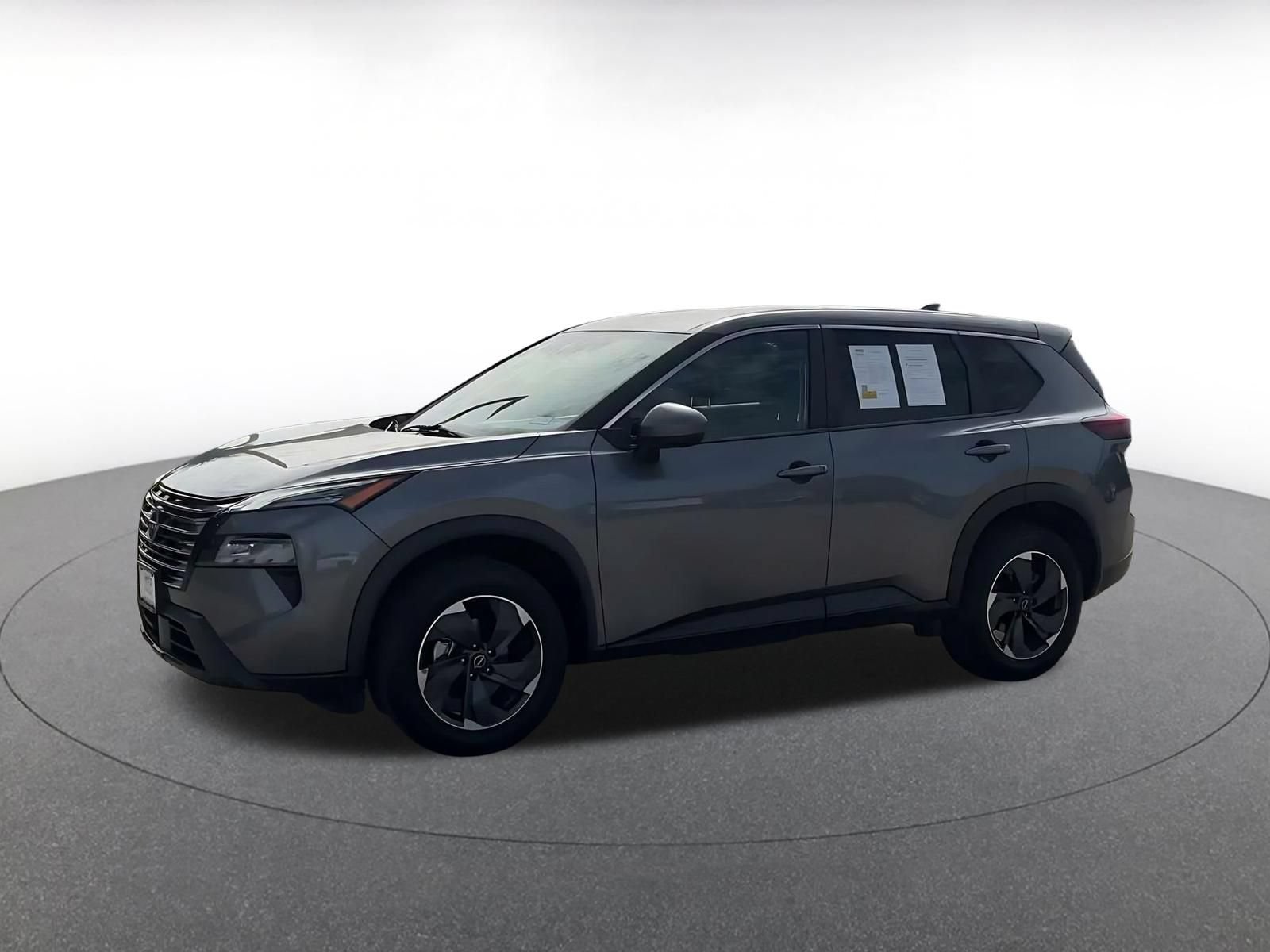 Used 2025 Nissan Rogue SV AWD/4WD image 6