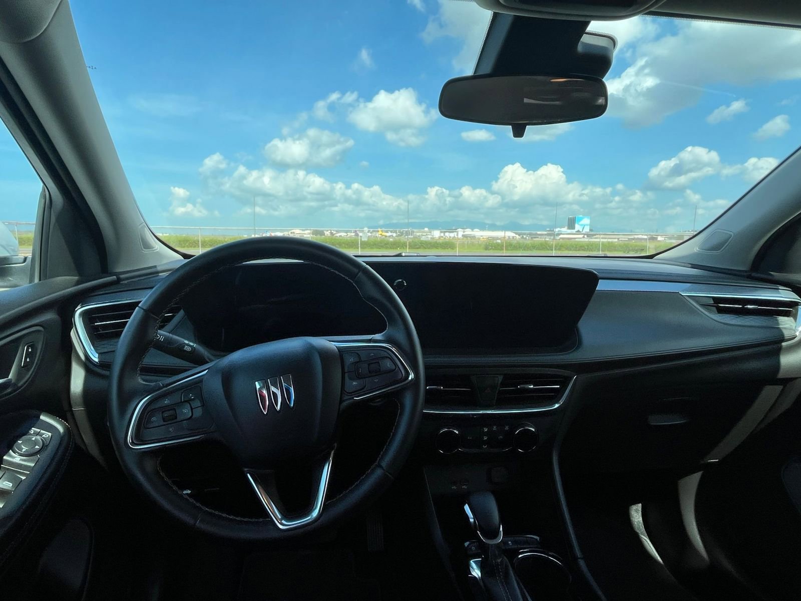 Used 2025 Buick Encore GX Preferred image 32