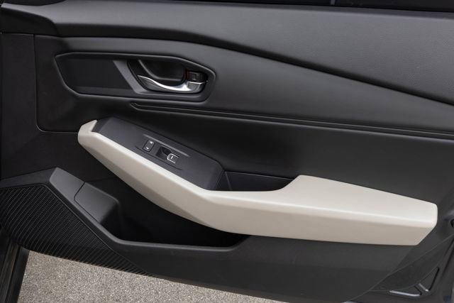 Used 2023 Honda Accord EX image 20