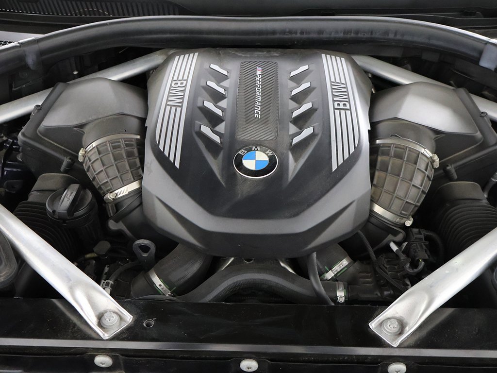 Used 2021 BMW X5 M50i w/ Premium Package image 25