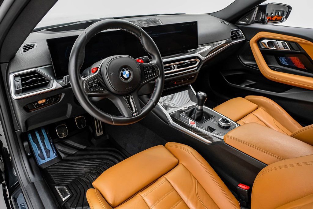 Used 2023 BMW M2 w/ Lighting Package image 5