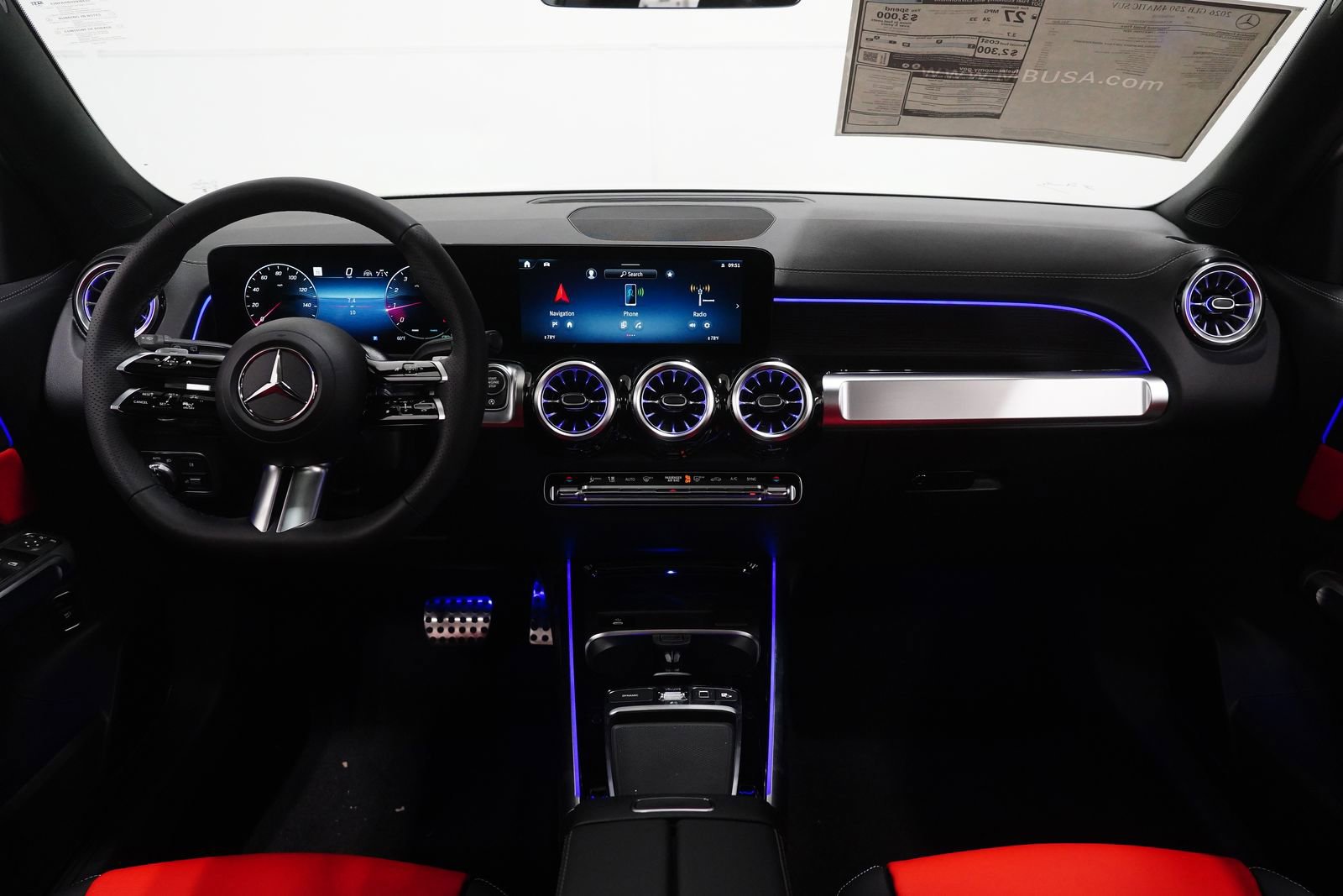 New 2026 Mercedes-Benz GLB 250 4MATIC image 18