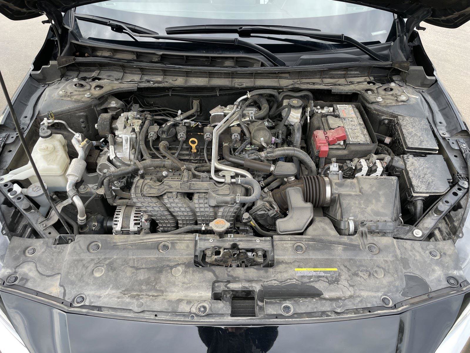 Used 2024 Nissan Altima 2.5 SV FWD image 41