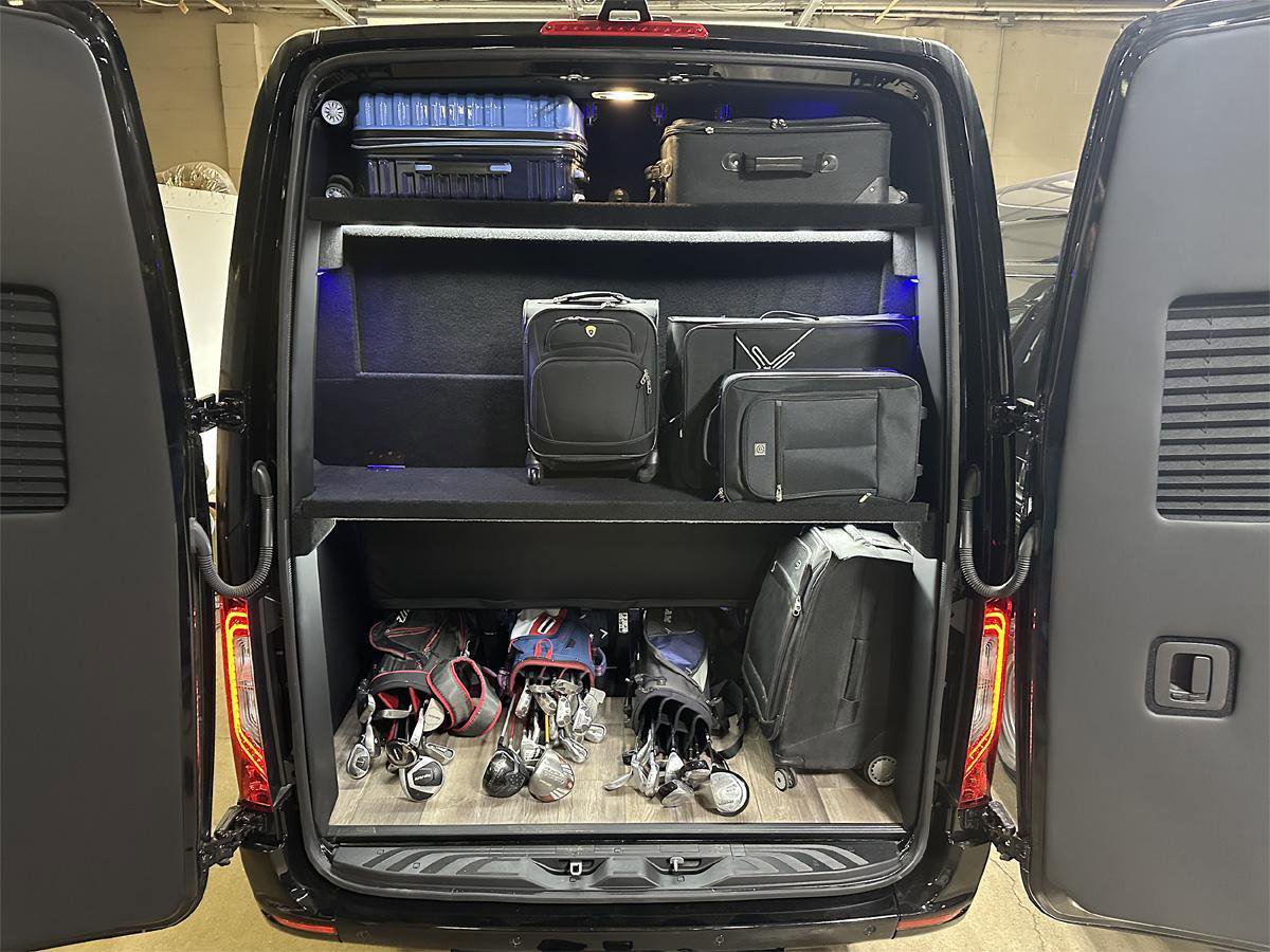Used 2024 Mercedes-Benz Sprinter 3500 image 7