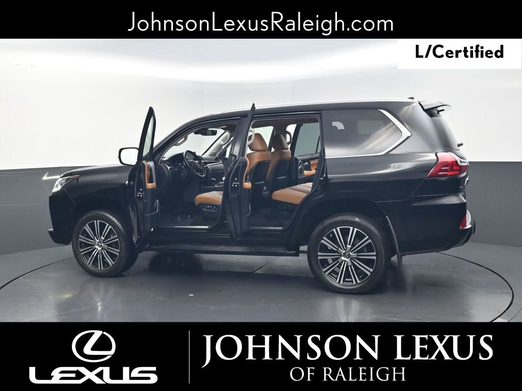 Used 2021 Lexus LX 570 4WD w/ Luxury Package image 39