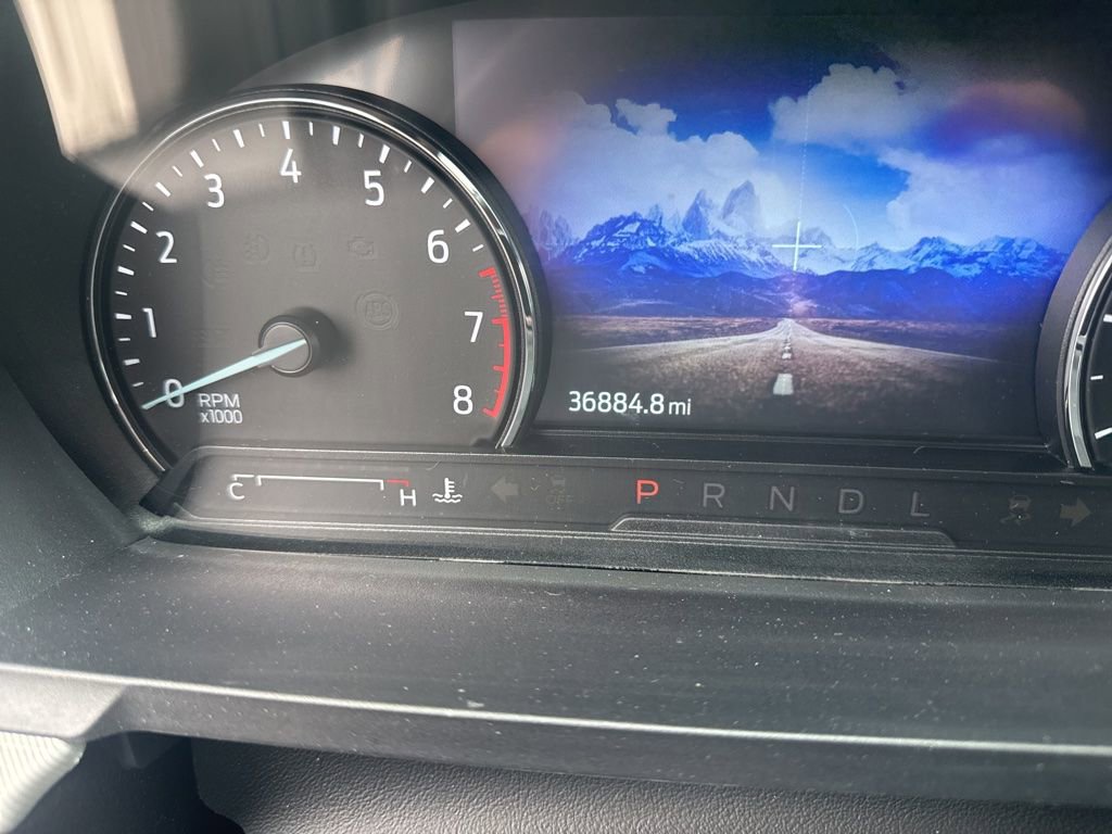 Used 2023 Ford Explorer XLT w/ Equipment Group 202A image 14