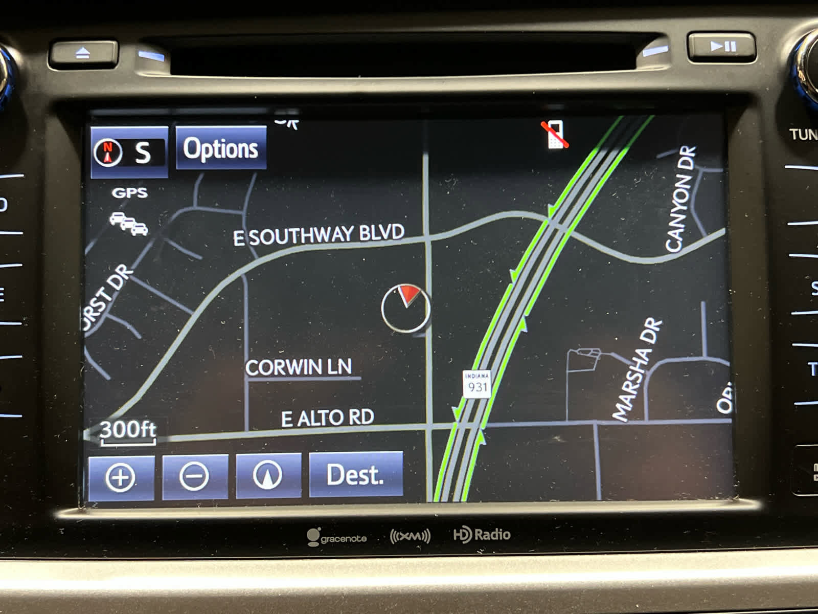 Used 2019 Toyota Highlander XLE w/ Carpet Mat Package (TMS) image 20