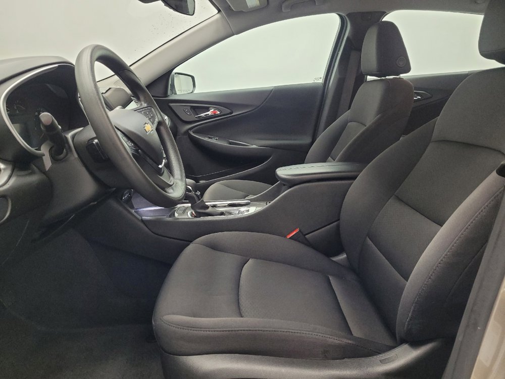 Used 2024 Chevrolet Malibu LT image 17