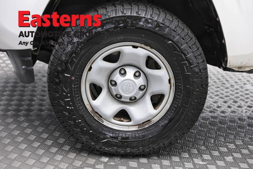 Used 2021 Toyota Tacoma SR RWD image 30