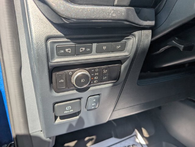 Used 2023 Ford F150 XLT AWD/4WD image 12