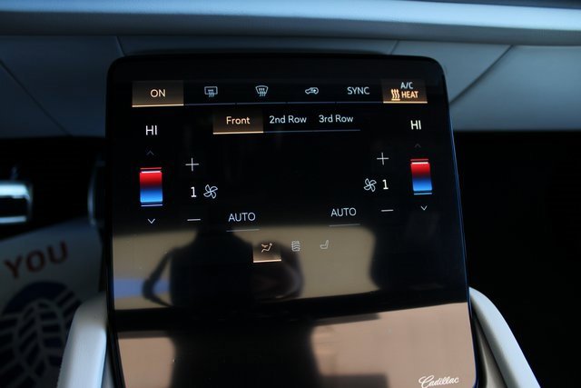 New 2026 Cadillac Vistiq Sport image 30