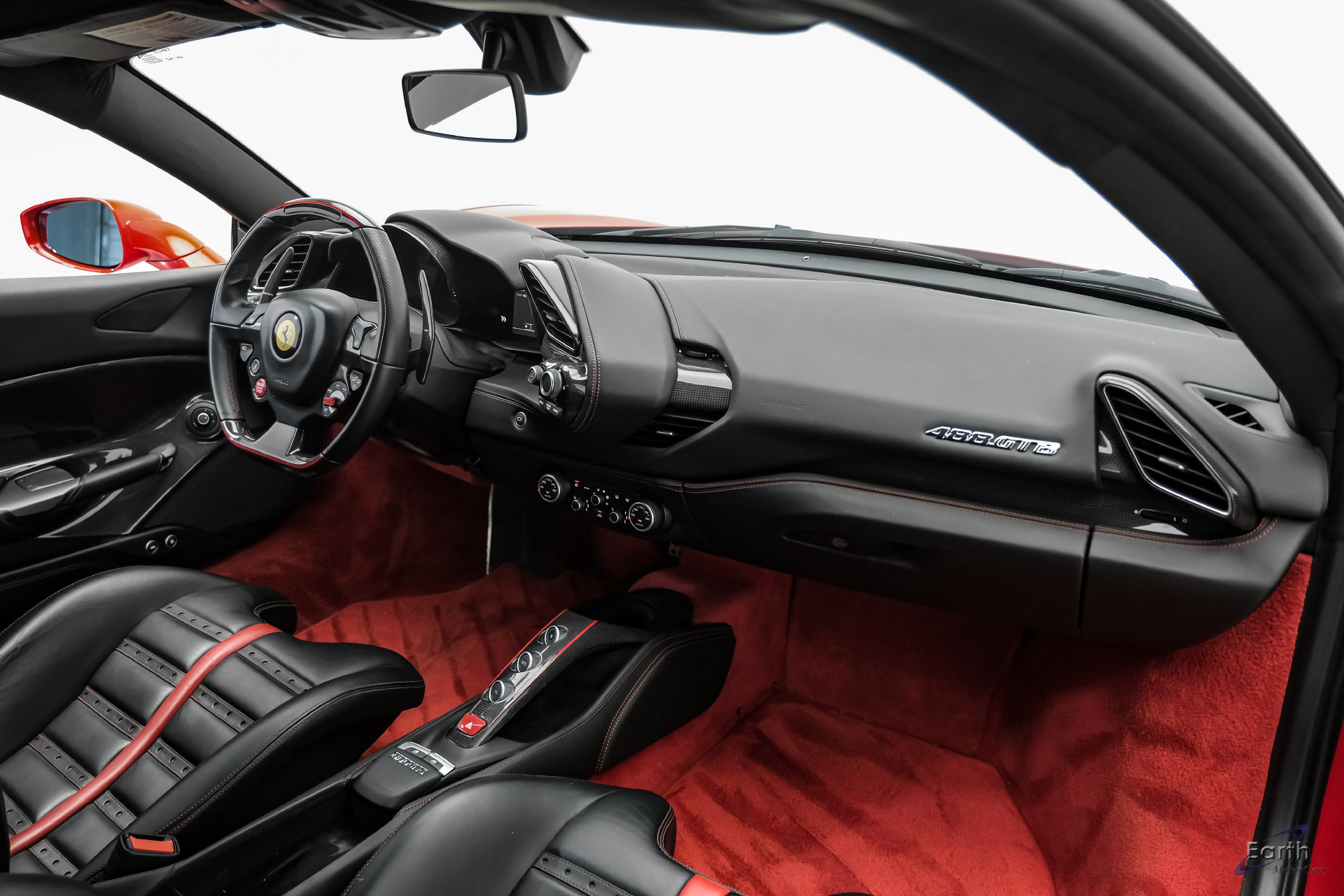 Used 2017 Ferrari 488 GTB RWD image 60