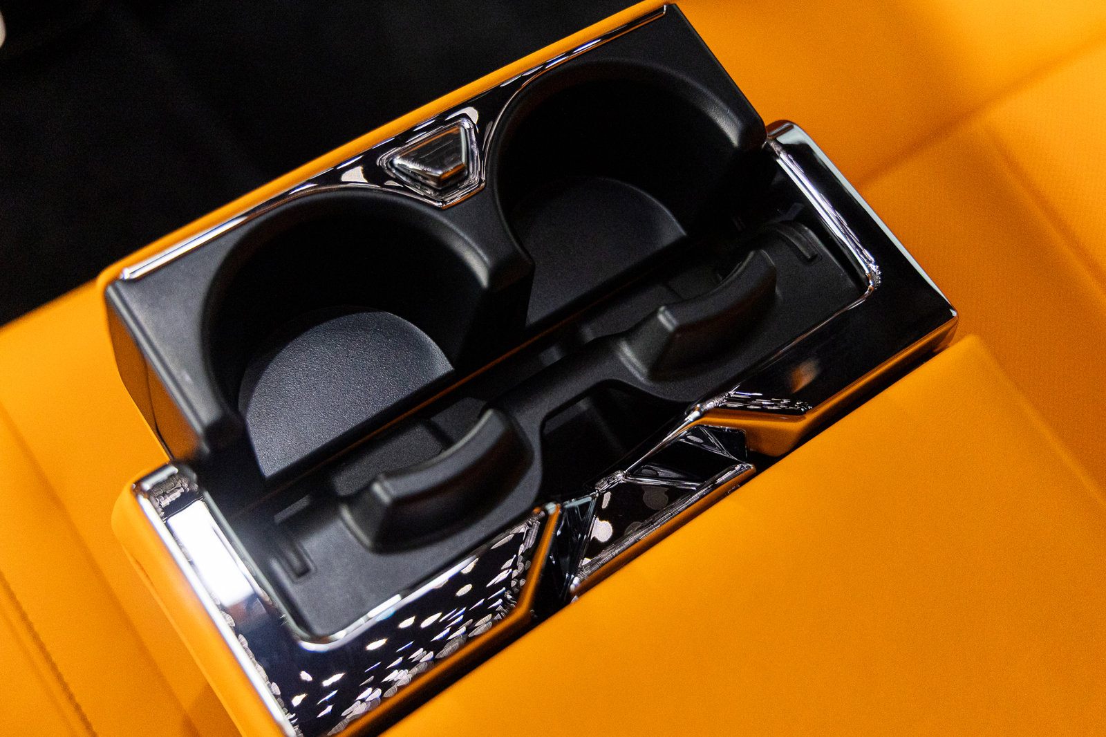 New 2026 Rolls-Royce Cullinan image 37