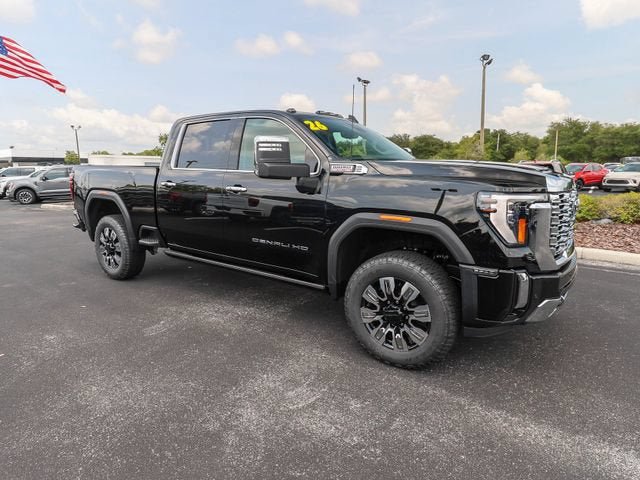 New 2026 GMC Sierra 2500 Denali w/ Denali Reserve Package AWD/4WD image 12