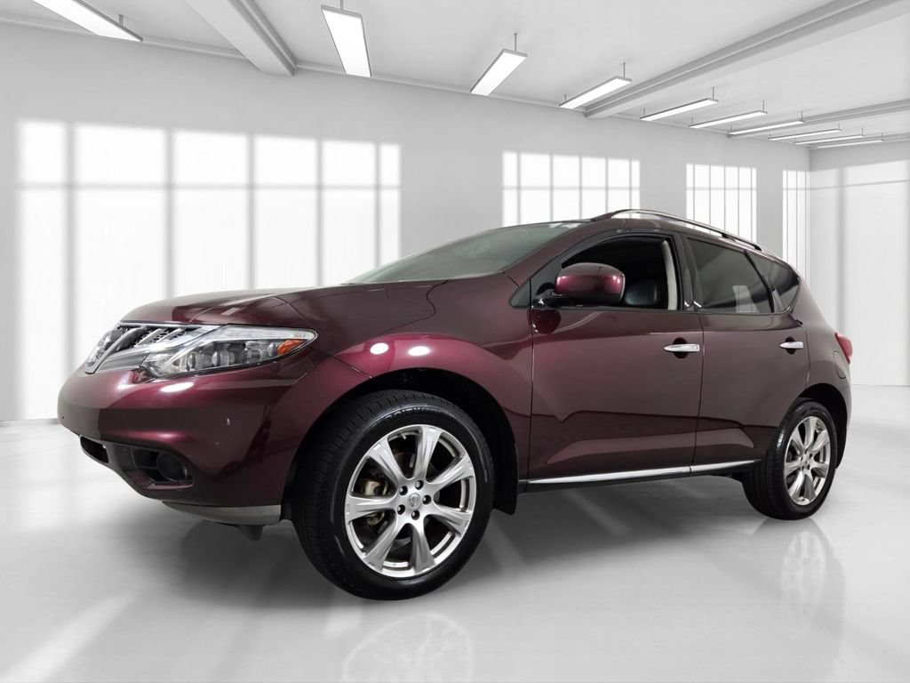 Used 2014 Nissan Murano LE w/ Platinum Edition Package AWD/4WD image 2