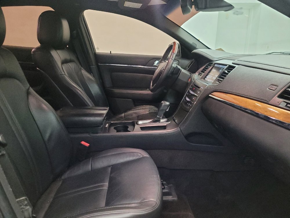 Used 2014 Lincoln MKS FWD image 21