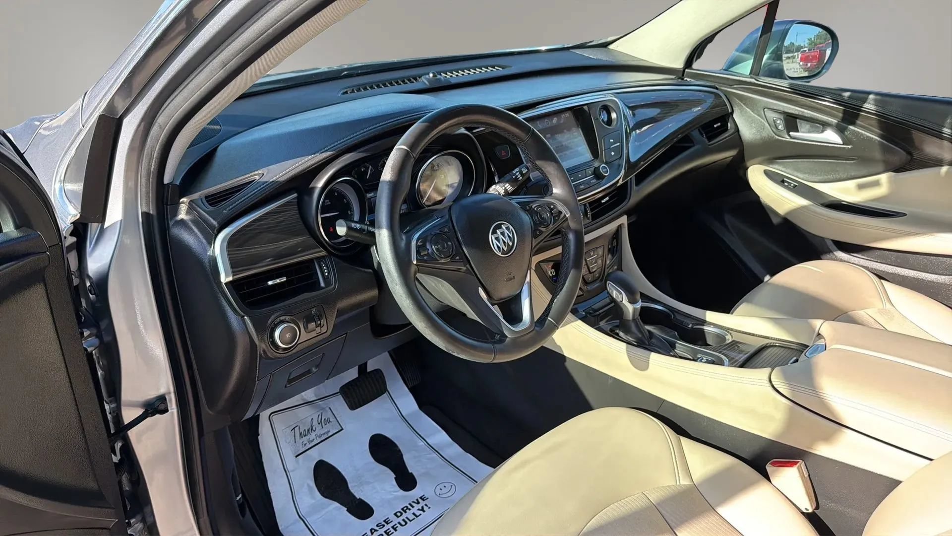 Used 2020 Buick Envision Preferred FWD image 13