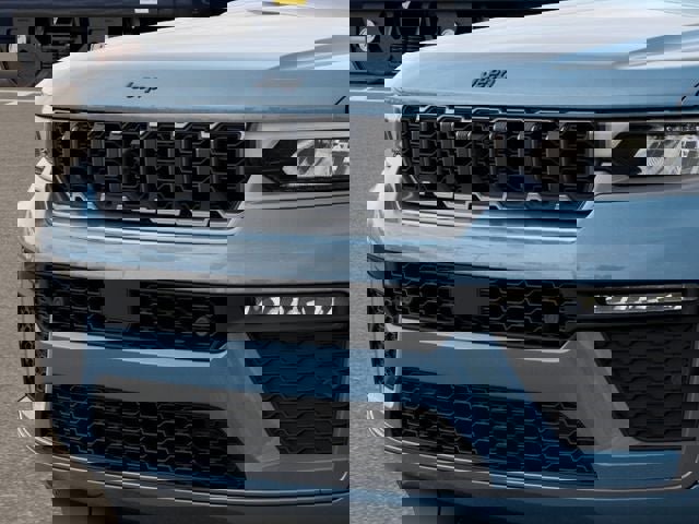 New 2026 Jeep Grand Cherokee Limited Reserve AWD/4WD image 11