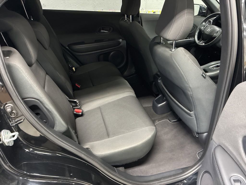 Used 2021 Honda HR-V Sport image 10