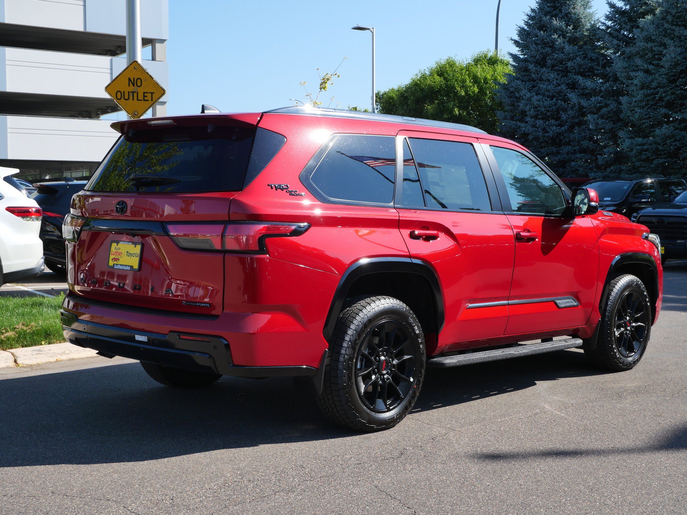 New 2026 Toyota Sequoia Platinum w/ TRD Off-Road Package AWD/4WD image 2