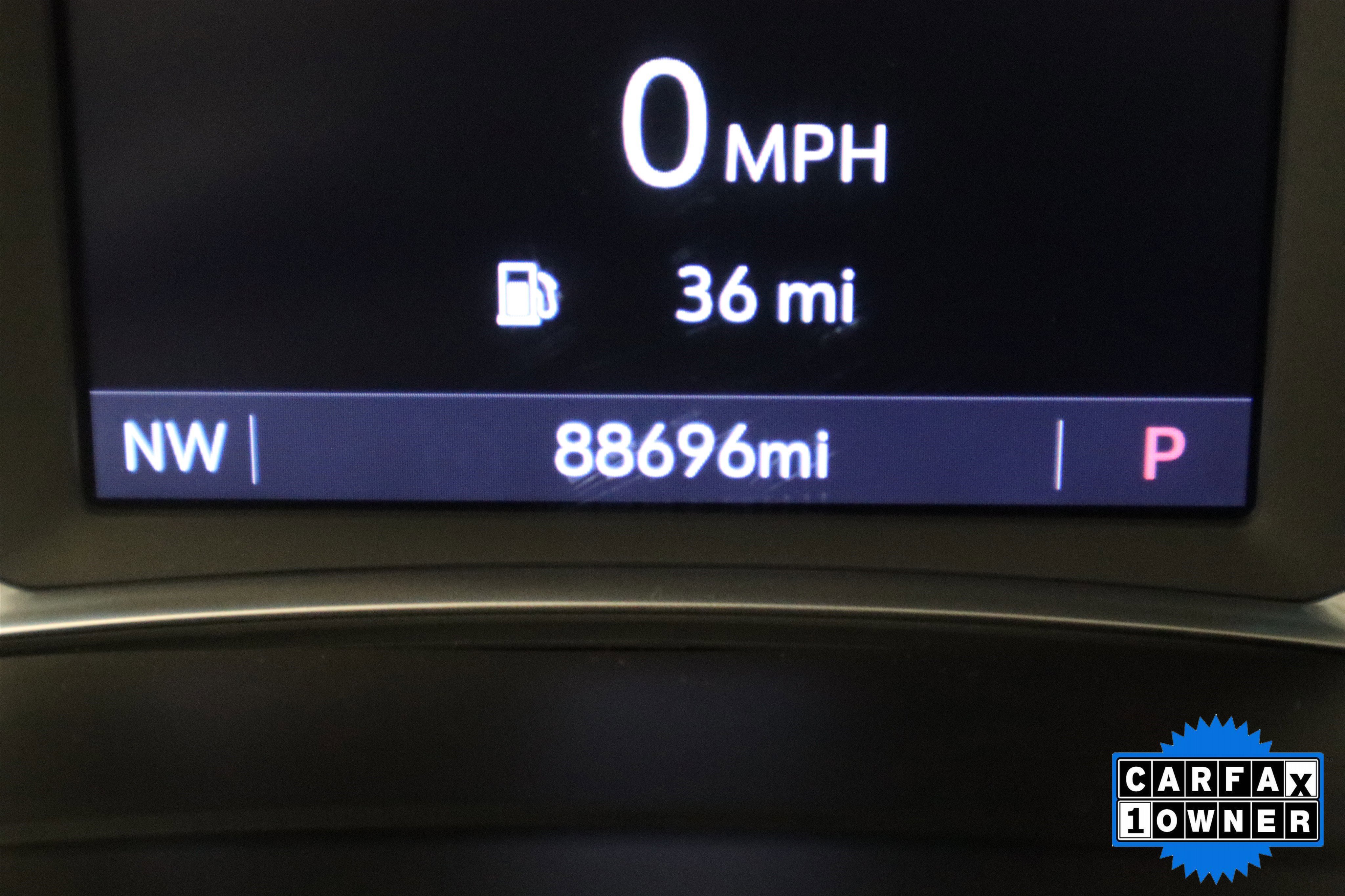 Used 2020 Chevrolet Traverse LT image 19