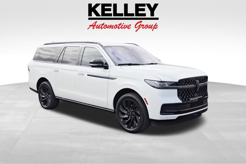 Used 2025 Lincoln Navigator L Reserve w/ Jet Appearance Package