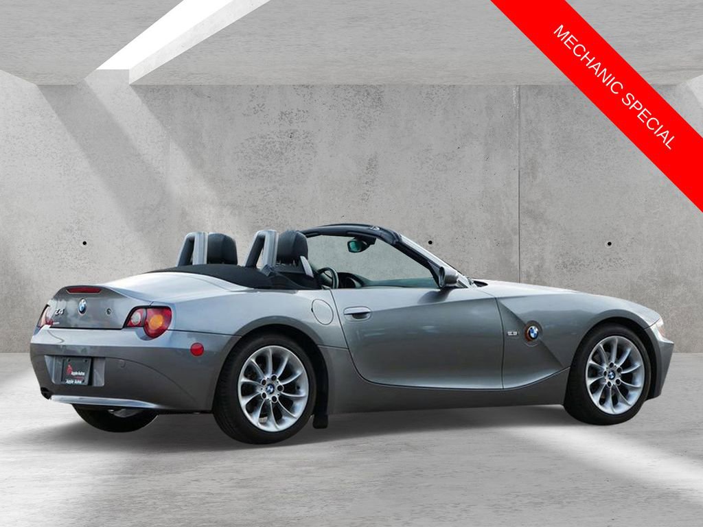 Used 2004 BMW Z4 2.5i image 3