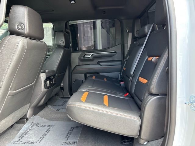 Certified 2023 GMC Sierra 1500 AT4 w/ AT4 Premium Package image 16