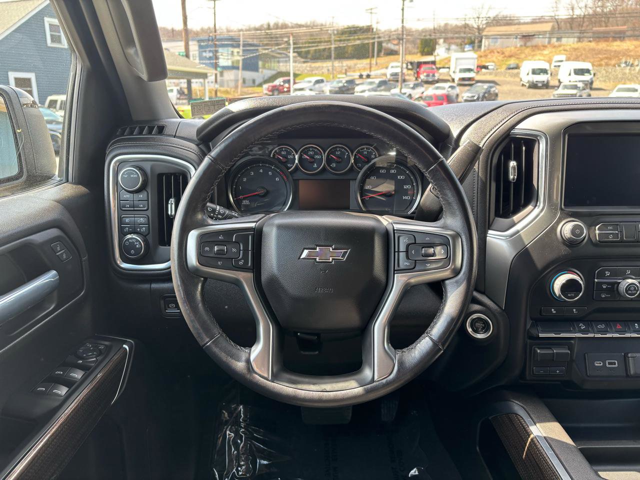 Used 2021 Chevrolet Silverado 1500 LT Trail Boss w/ Bed Protection Package image 25