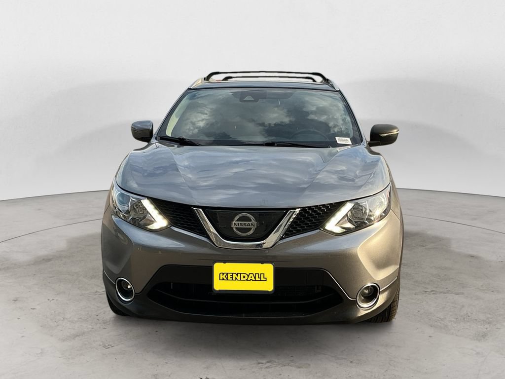 Used 2019 Nissan Rogue Sport SV w/ All-Weather Package AWD/4WD image 2