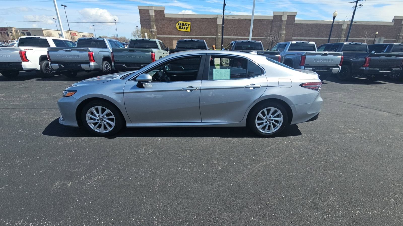 Certified 2023 Toyota Camry LE w/ Convenience Package image 6