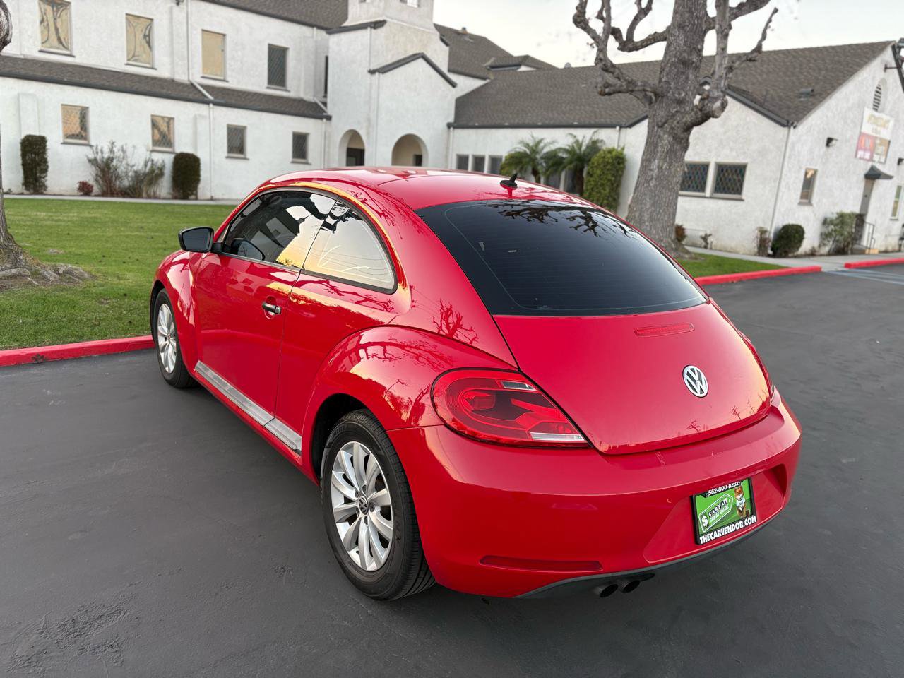 Used 2015 Volkswagen Beetle 1.8T Classic image 3