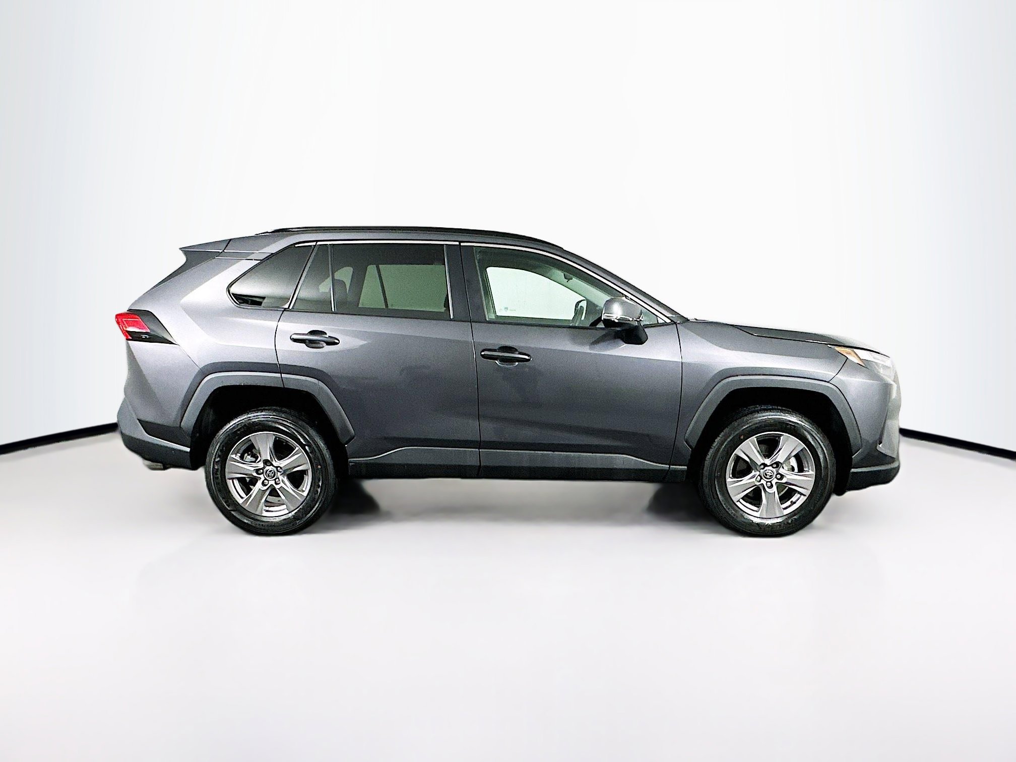 Used 2023 Toyota RAV4 XLE image 10