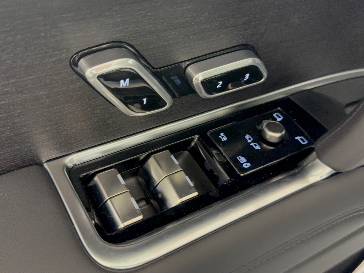 New 2027 Land Rover Range Rover SE AWD/4WD image 15