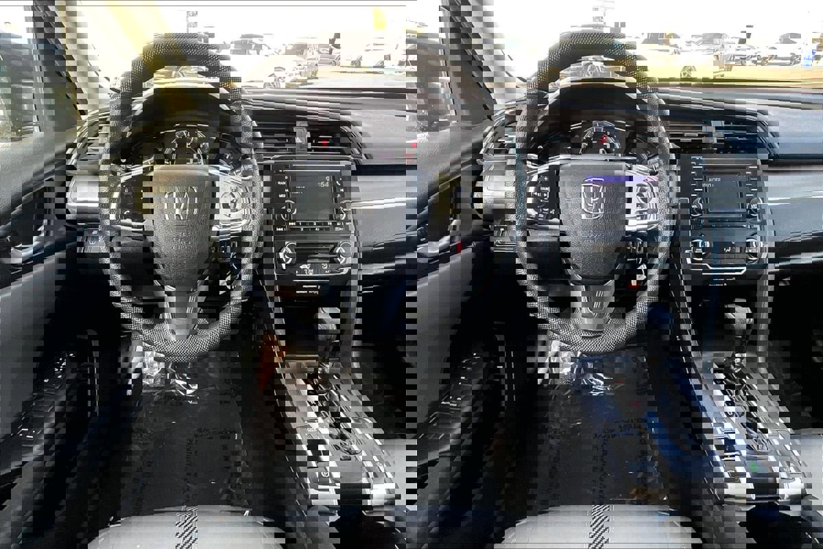 Used 2018 Honda Civic LX image 5