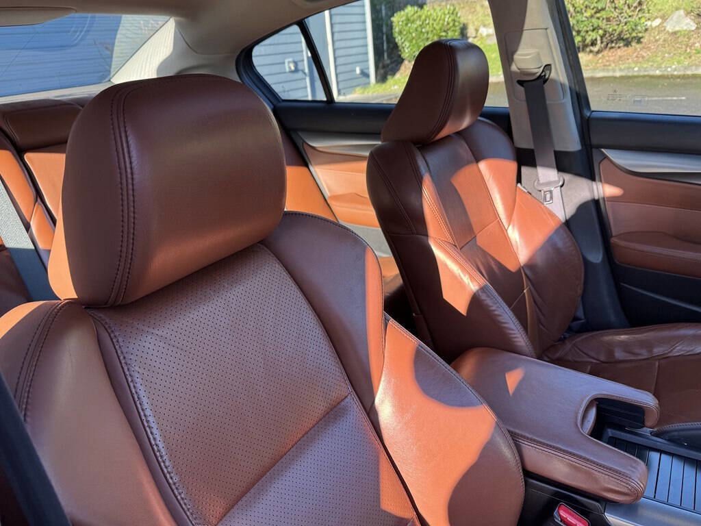 Used 2010 Acura TL SH-AWD image 18