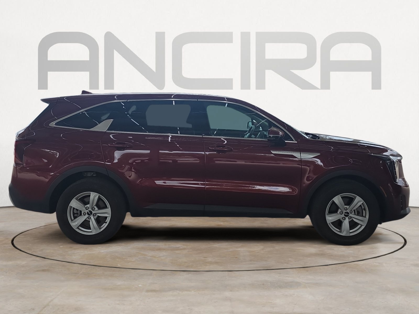 Certified 2025 Kia Sorento LX FWD image 9