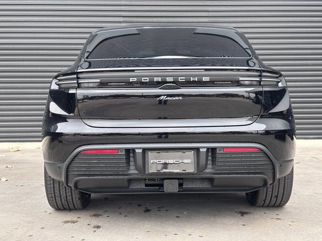New 2026 Porsche Macan Electric RWD image 6