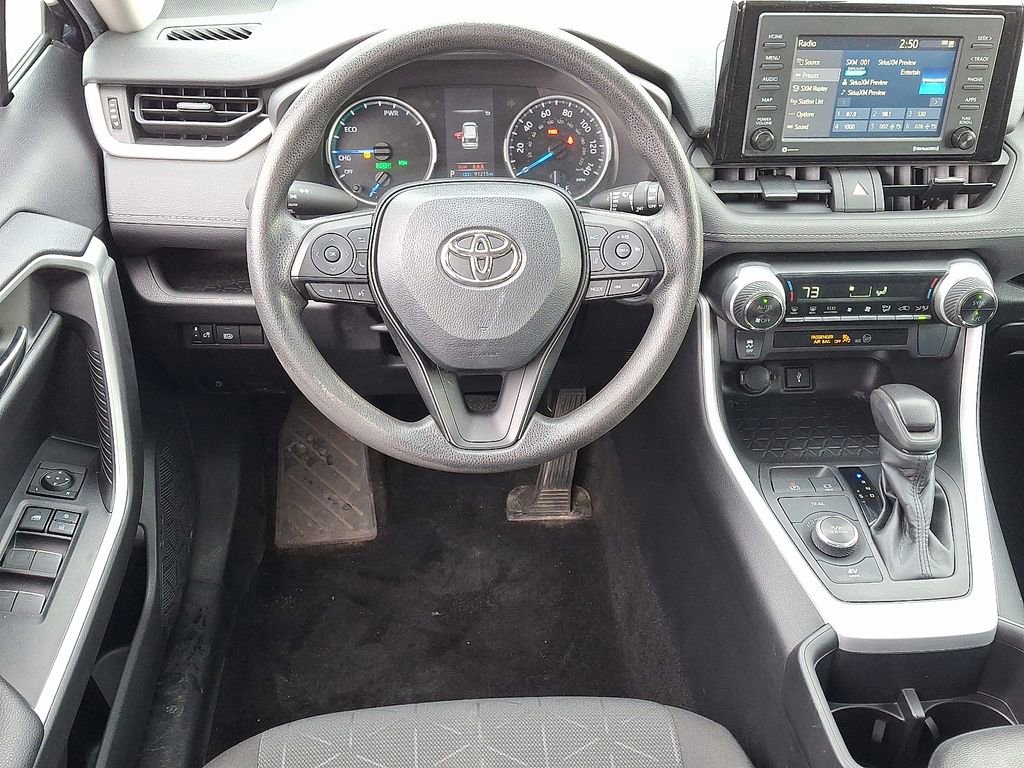 Used 2022 Toyota RAV4 XLE image 12