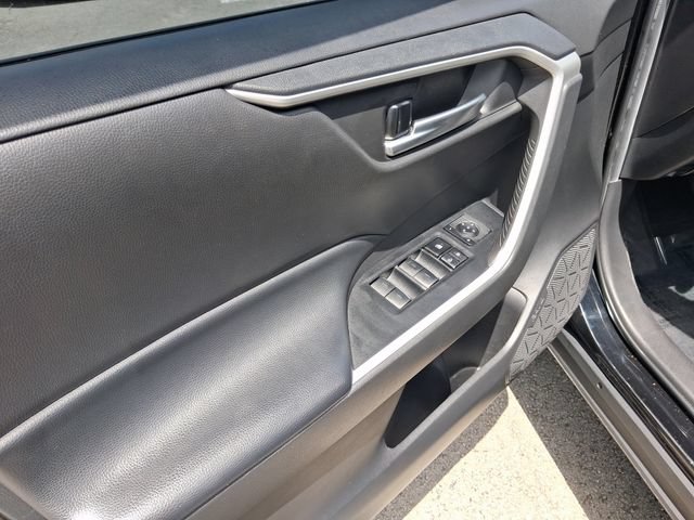 Used 2023 Toyota RAV4 XLE w/ Convenience Package FWD image 13