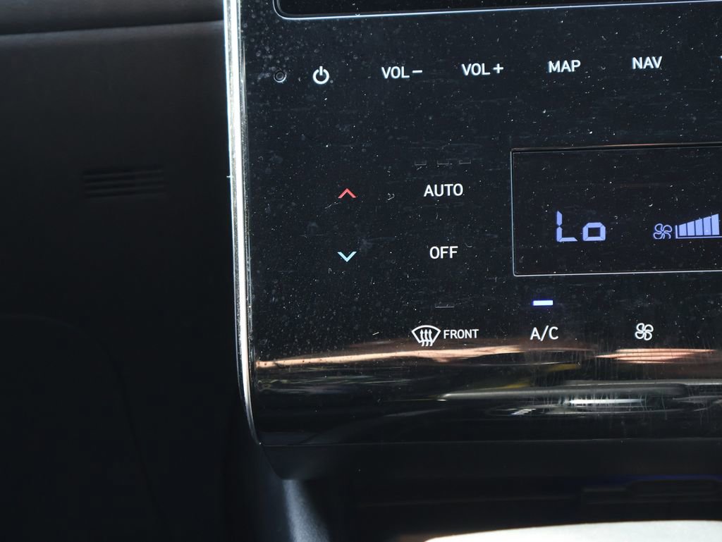 Used 2022 Hyundai Santa Cruz Limited image 28